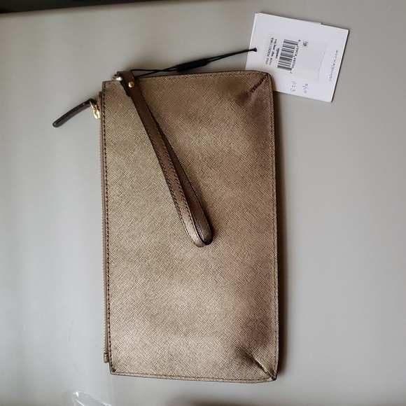 CALVIN KLEIN Bronze Gold Metallic Wristlet - Picture 2 of 6